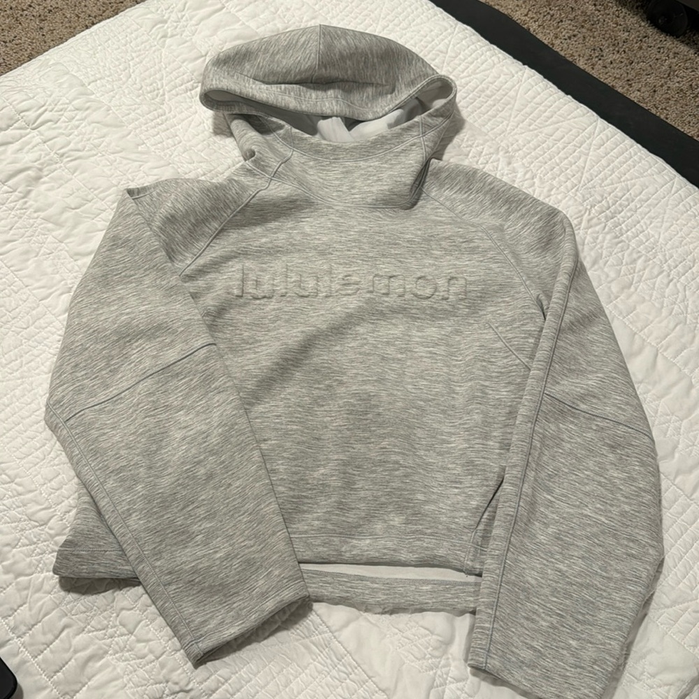 Lululemon cropped hoodie